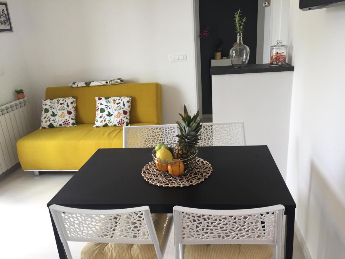 Ferienwohnung ReMi Umag Exterior foto
