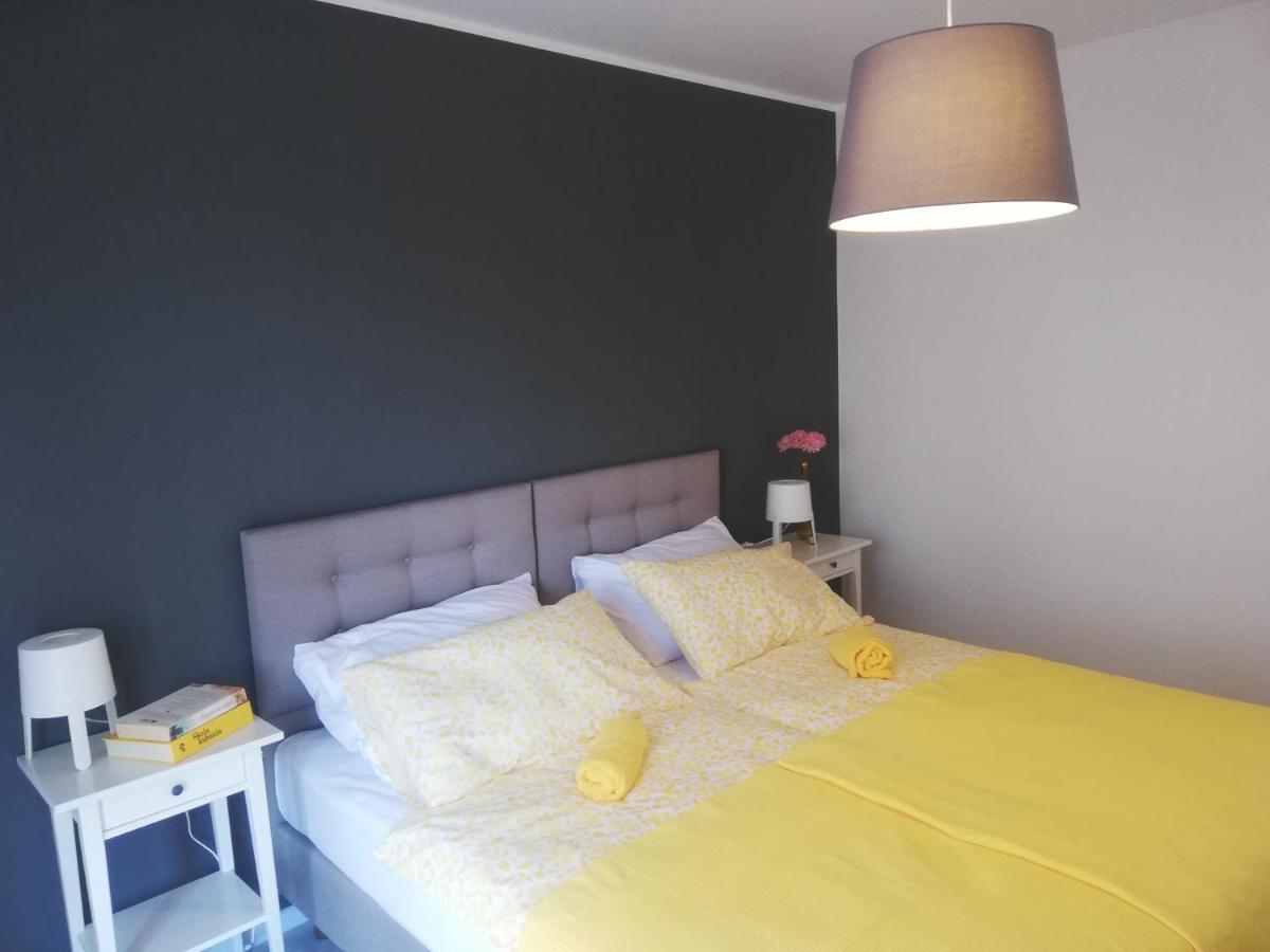 Ferienwohnung ReMi Umag Exterior foto